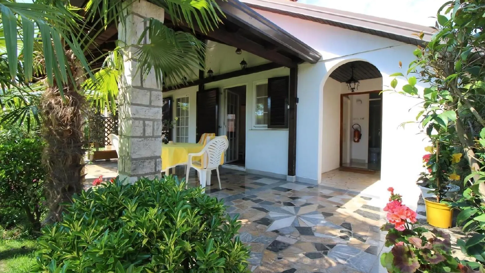 Ferienhaus Manja In Porec Mit Gepflegtem Garten Croatia