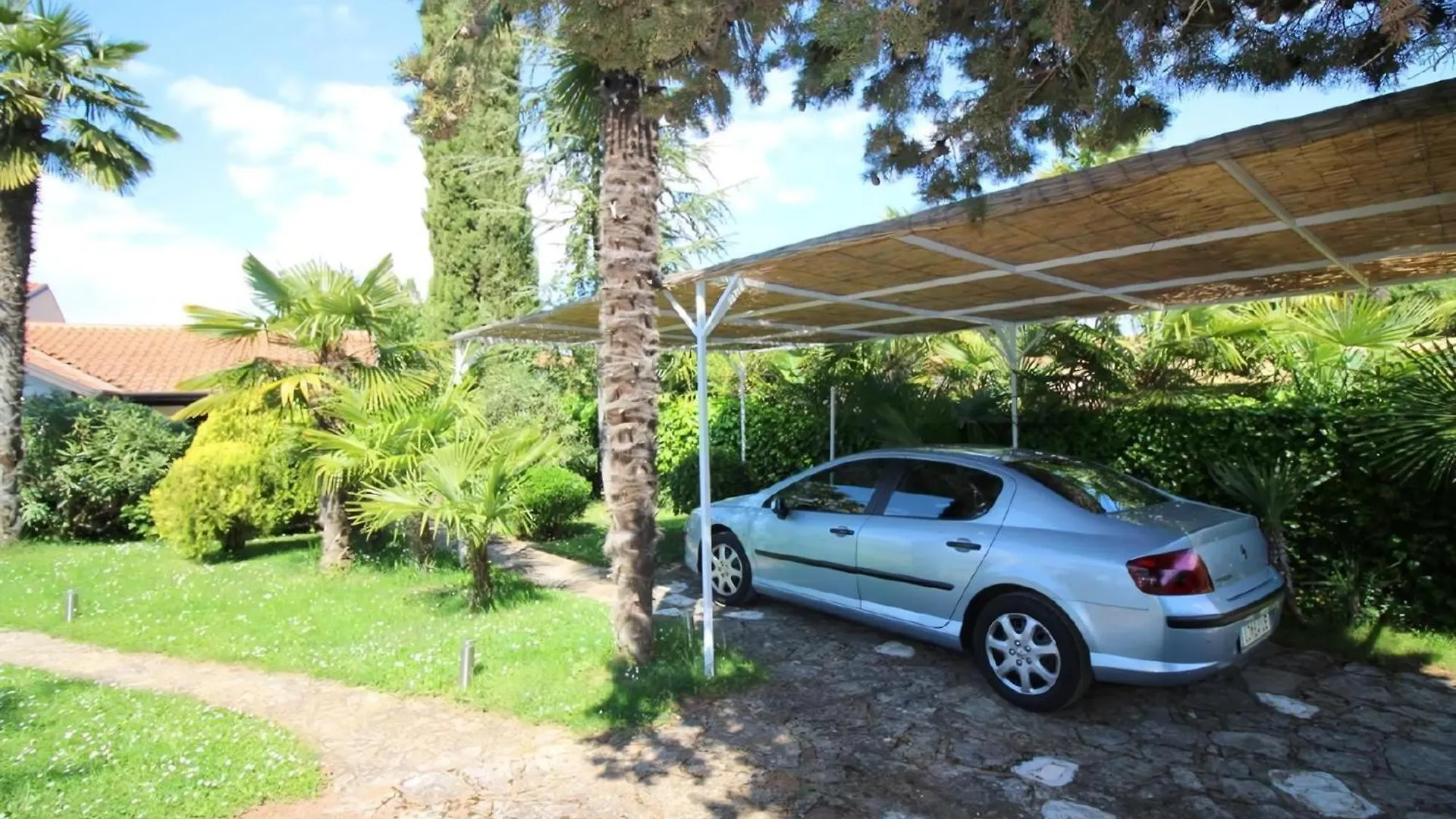 Ferienhaus Manja In Porec Mit Gepflegtem Garten