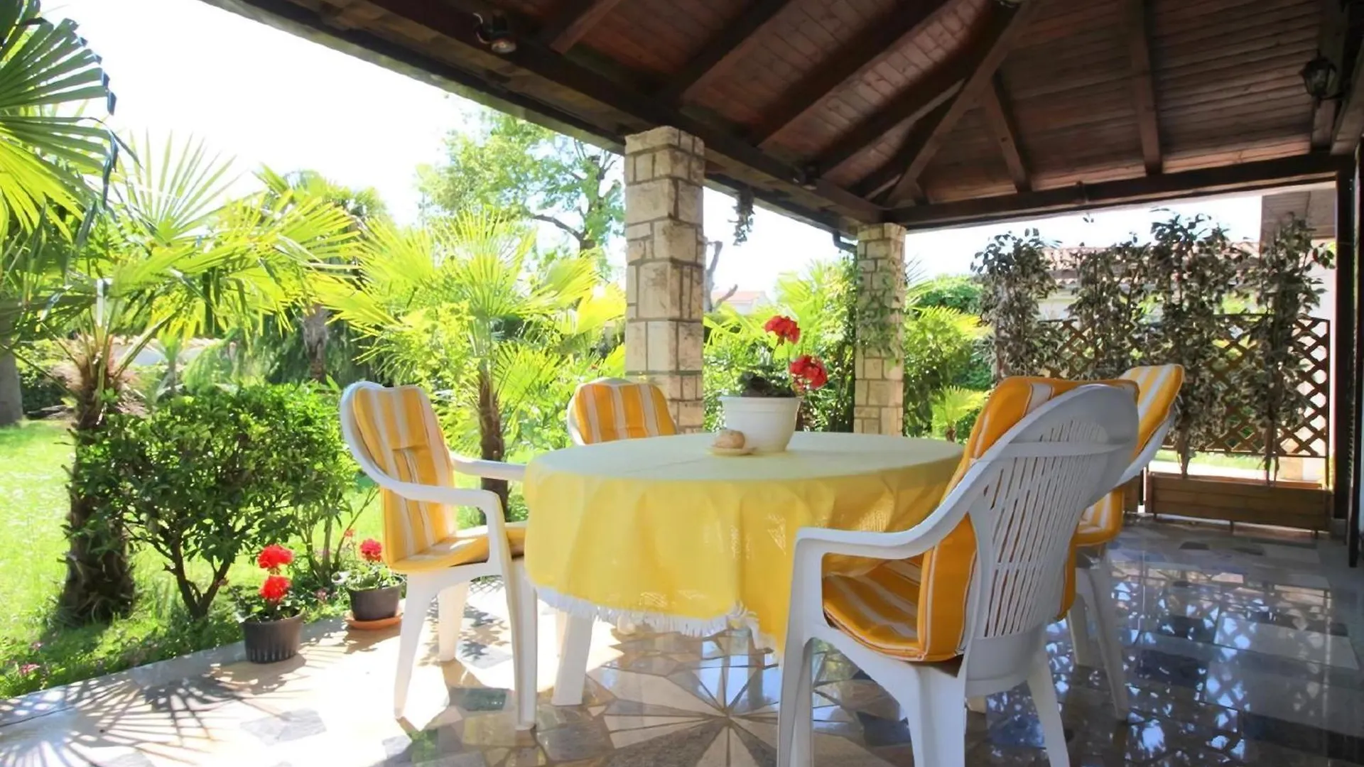 Ferienhaus Manja In Porec Mit Gepflegtem Garten 0*,