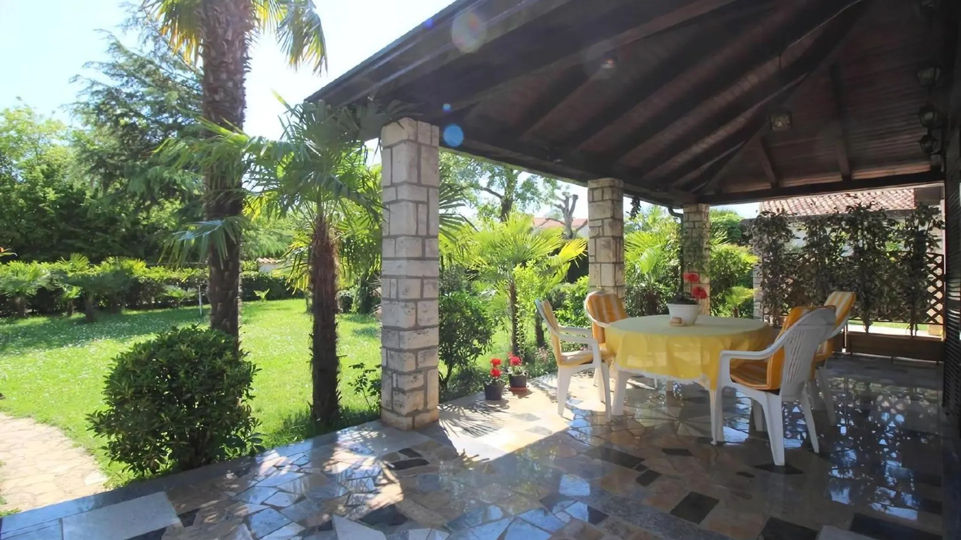 Ferienhaus Manja In Porec Mit Gepflegtem Garten Holiday home