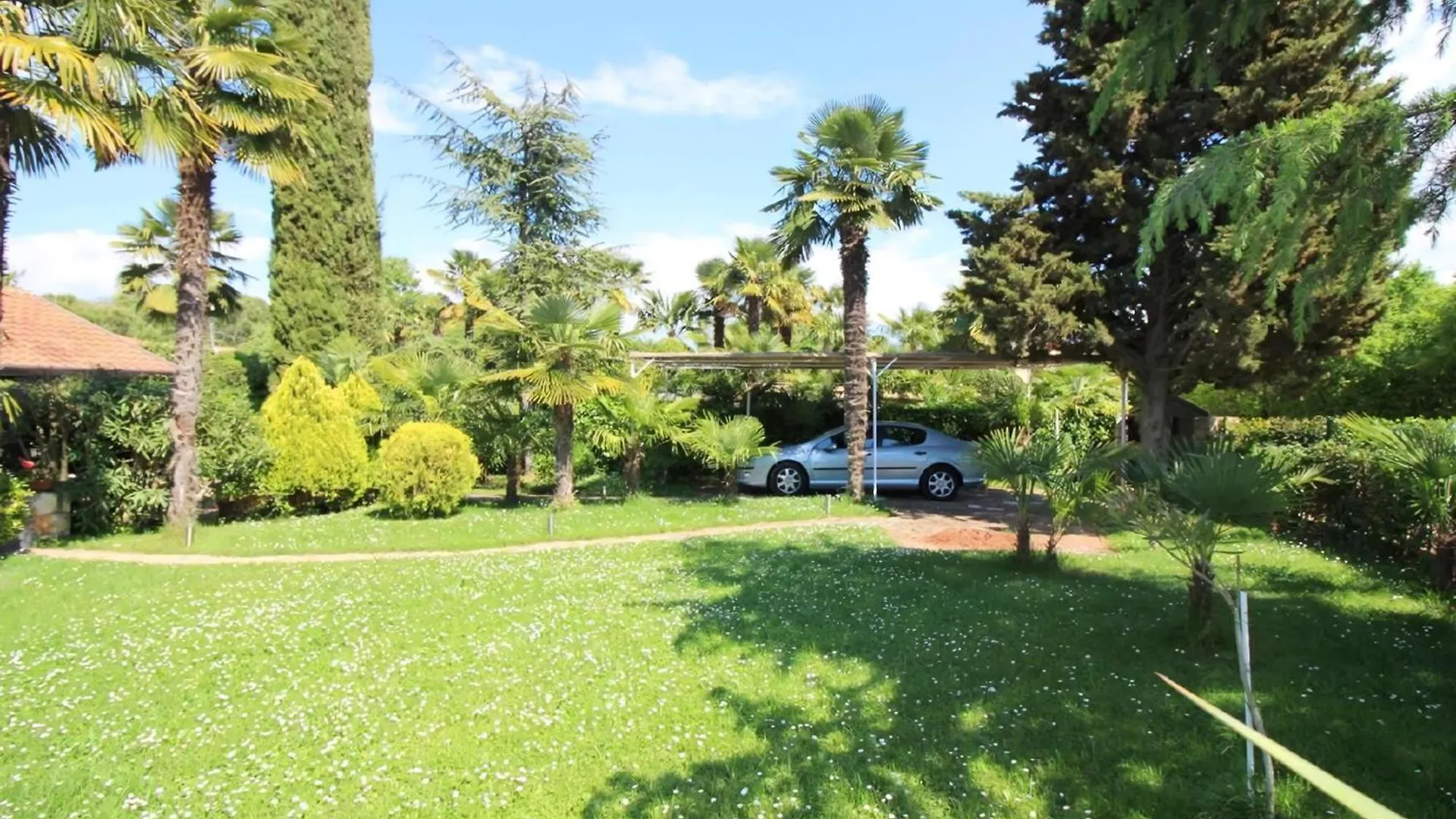 Ferienhaus Manja In Porec Mit Gepflegtem Garten
