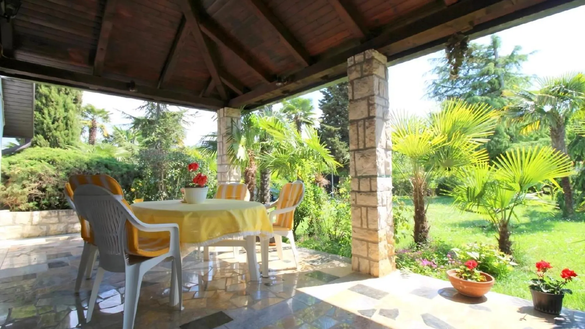 Holiday home Ferienhaus Manja In Porec Mit Gepflegtem Garten
